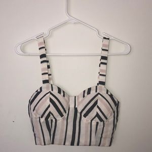 American eagle crop top